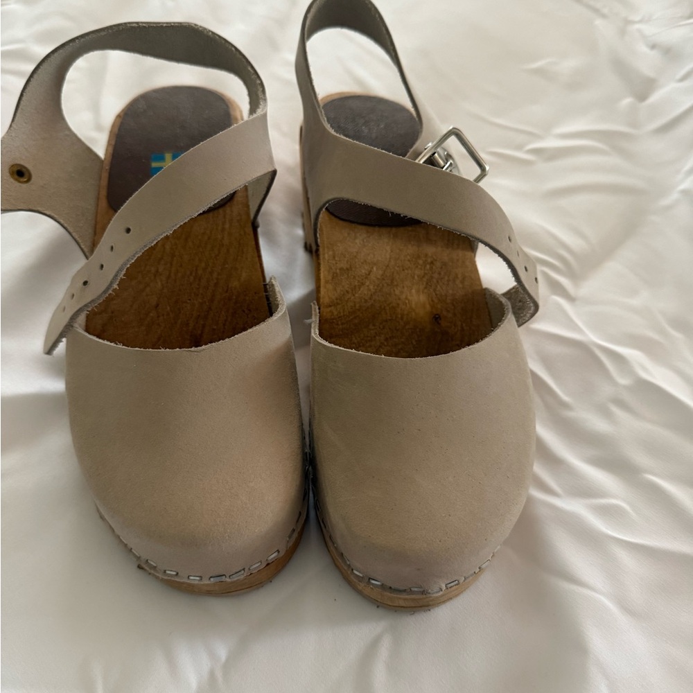 MIA Women’s Clogs